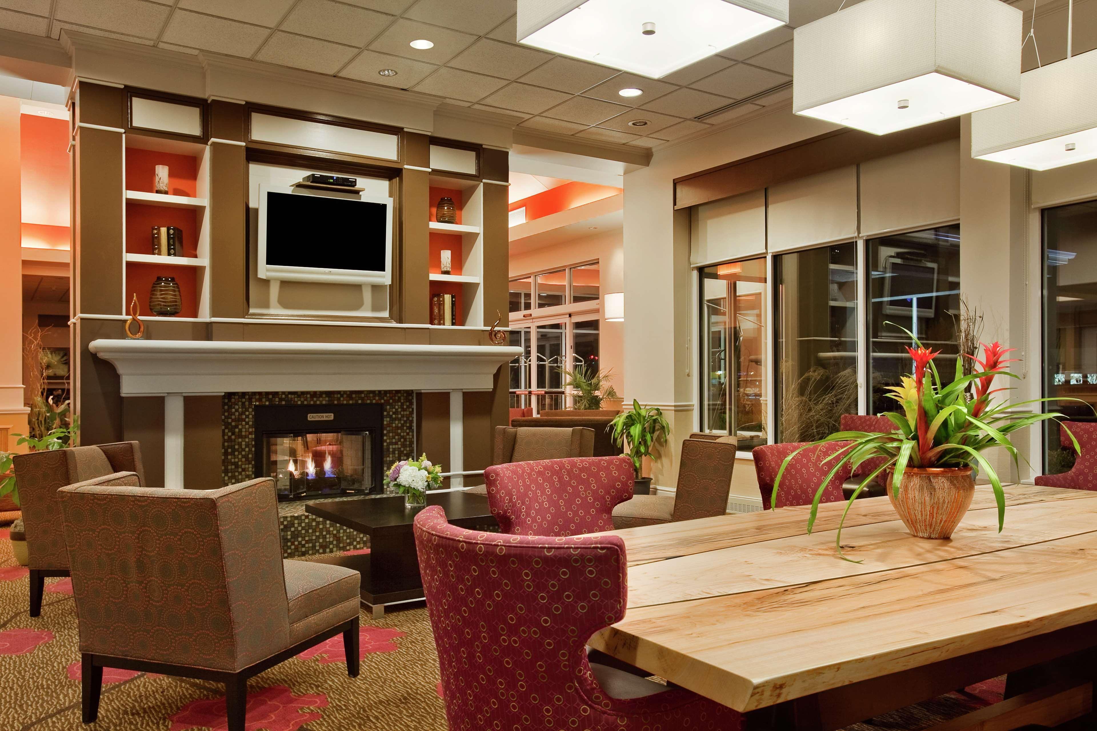 Hilton Garden Inn Islip/Macarthur Airport Ronkonkoma Exterior photo